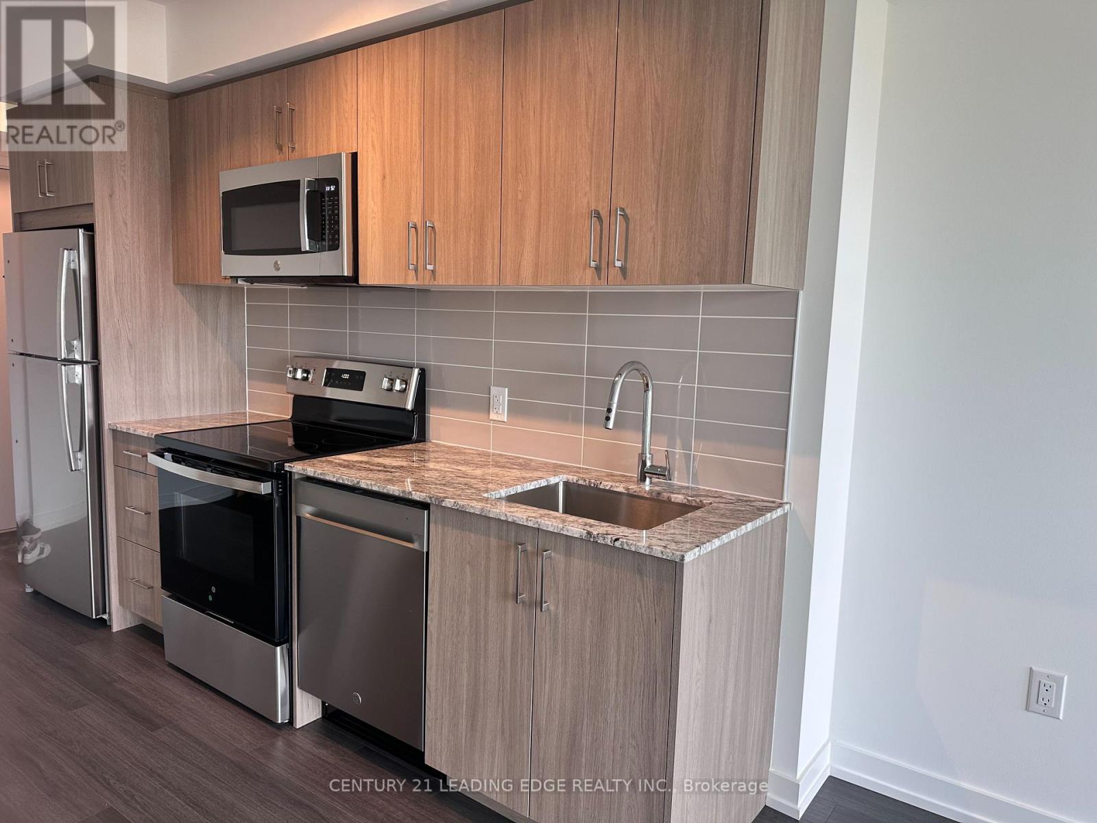 2109 - 4010 Eglinton Avenue W, Toronto, Ontario  M9A 0G5 - Photo 9 - W13781160