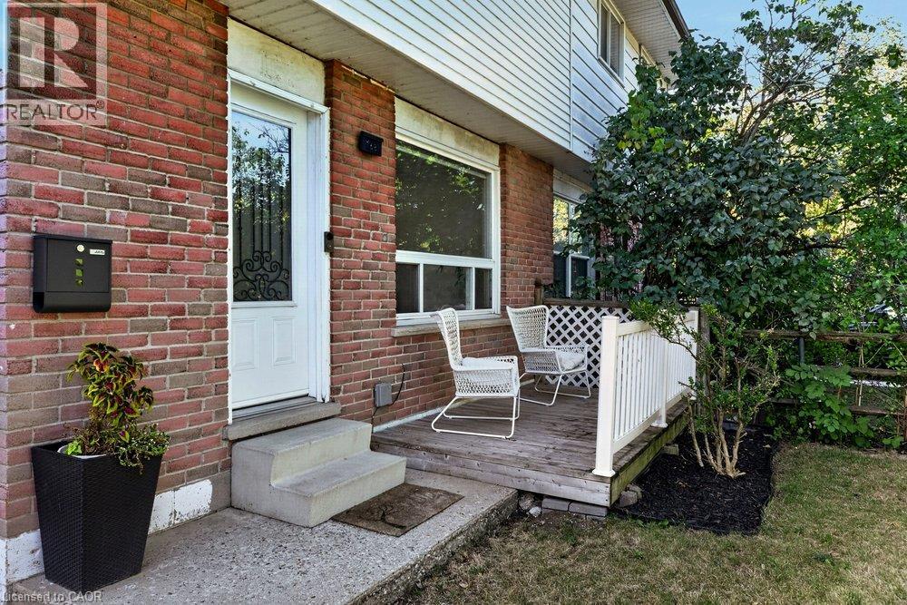 168 Berkindale Drive, Hamilton, Ontario  L8E 1M5 - Photo 2 - 40862416
