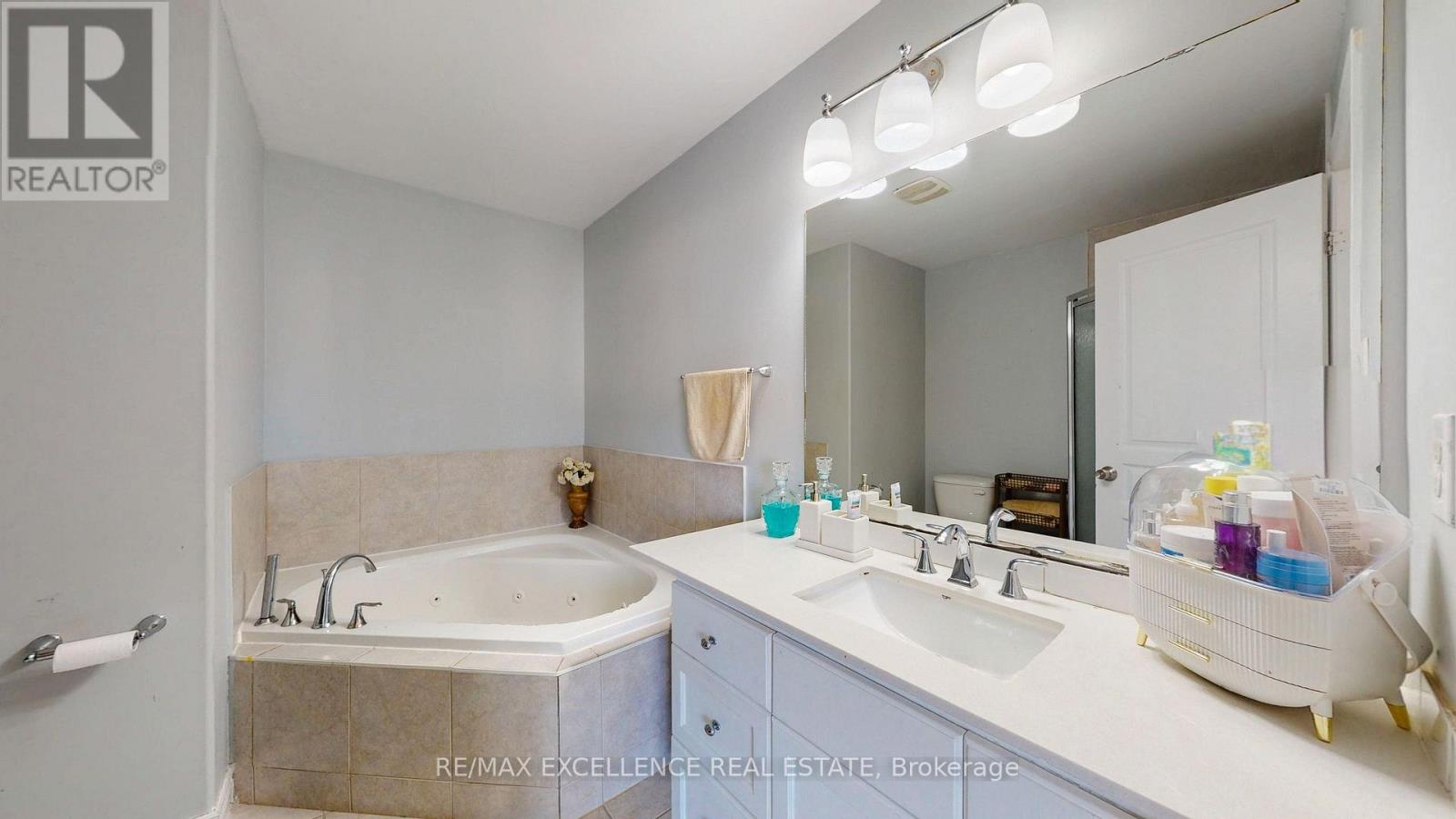 4875 Adam Court, Lincoln, Ontario  L0R 1B3 - Photo 18 - X13781254