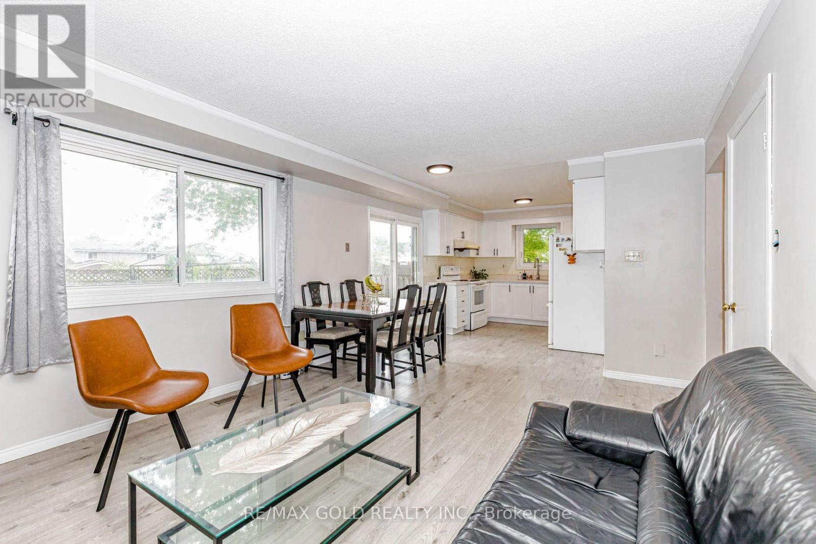 74 Parkplaza Drive S, Hamilton, Ontario  L8V 5A5 - Photo 20 - X13781322