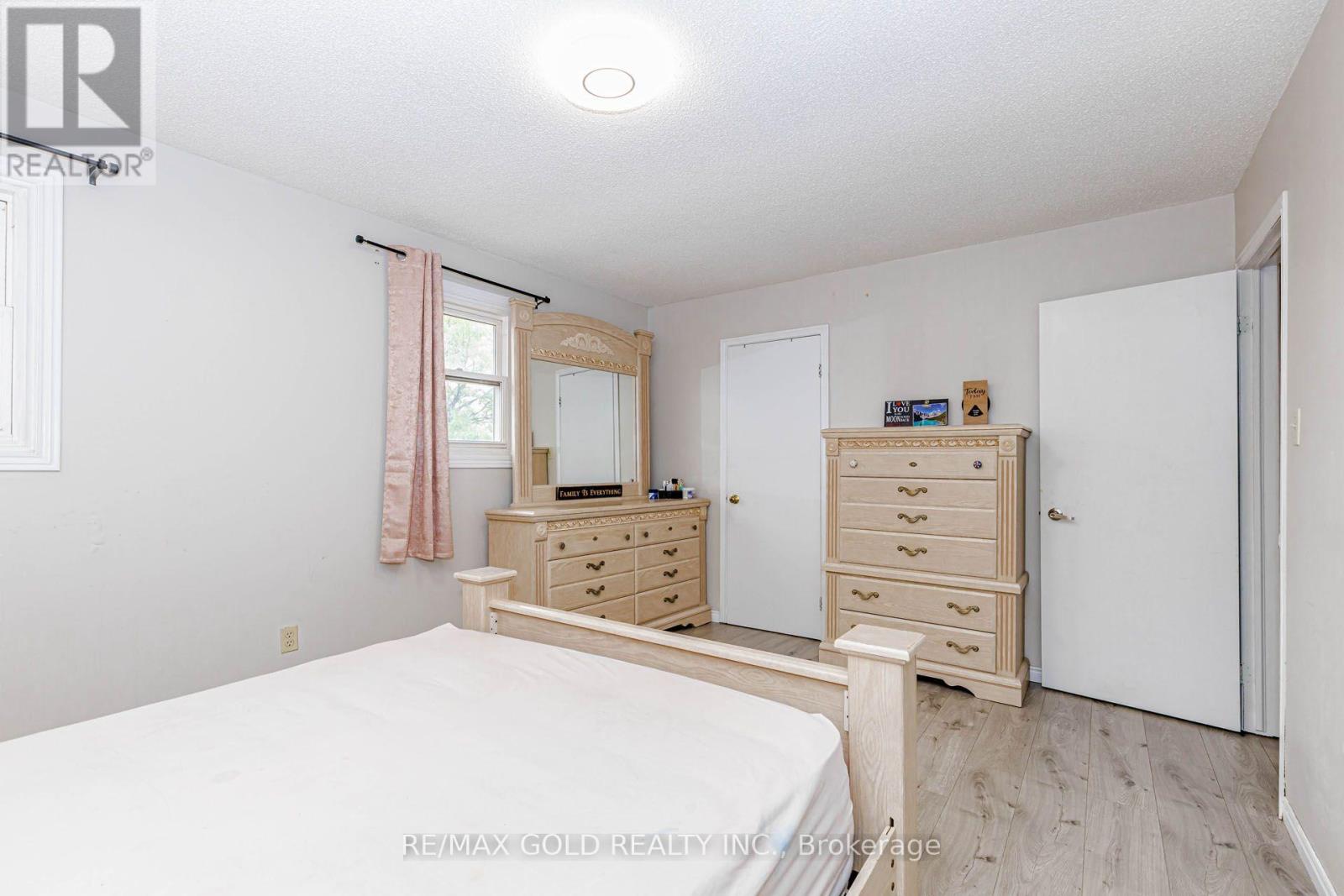74 Parkplaza Drive S, Hamilton, Ontario  L8V 5A5 - Photo 29 - X13781322