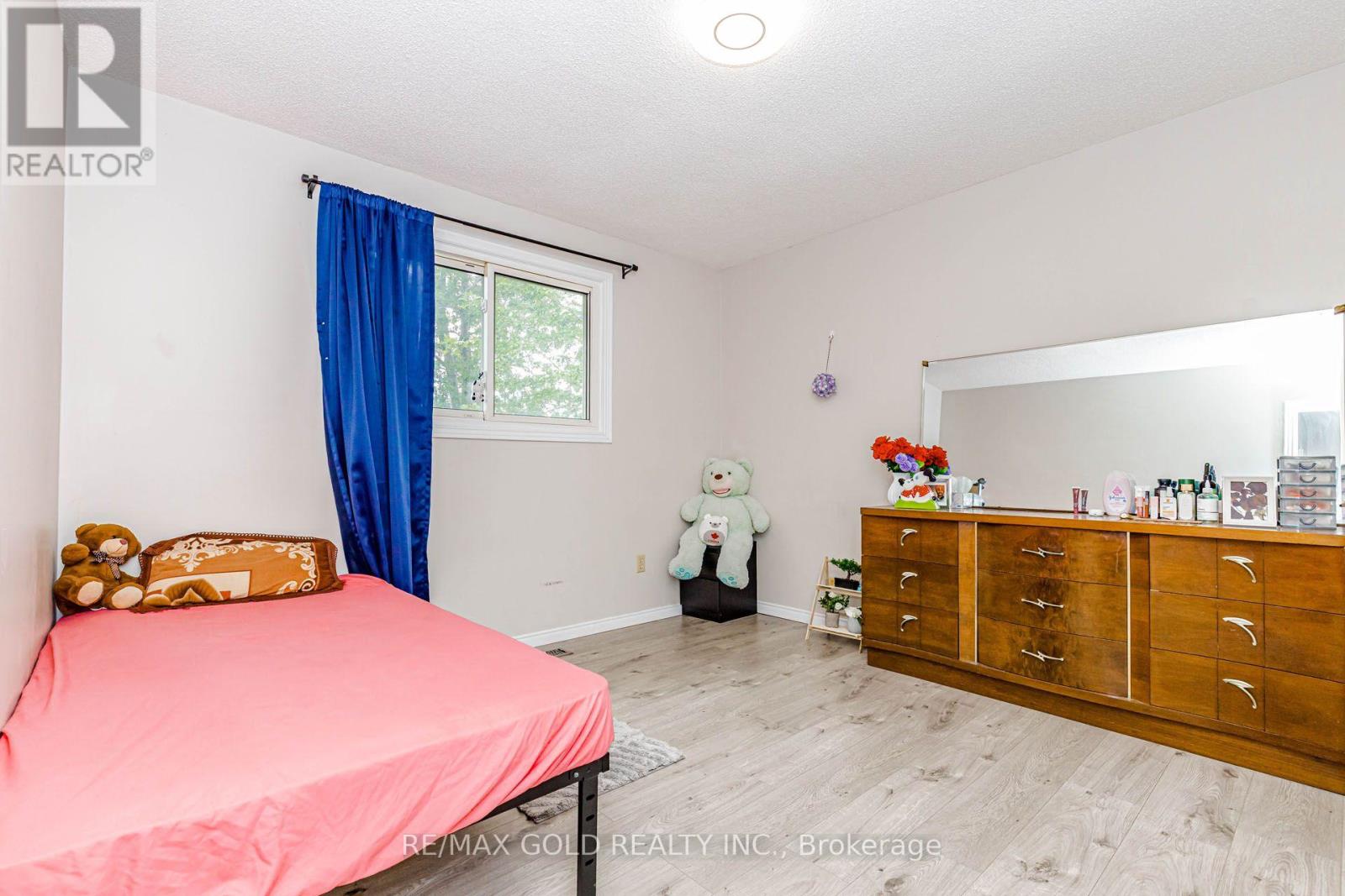 74 Parkplaza Drive S, Hamilton, Ontario  L8V 5A5 - Photo 34 - X13781322