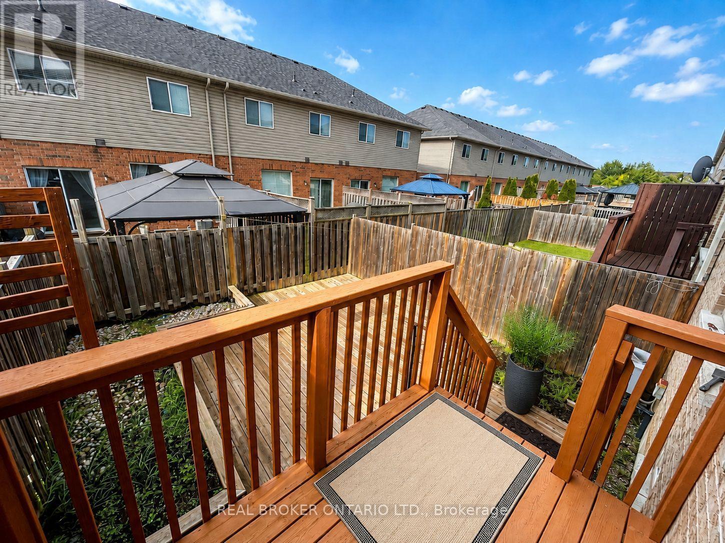 142 Palacebeach Trail, Hamilton, Ontario  L8E 0C3 - Photo 3 - X13781412
