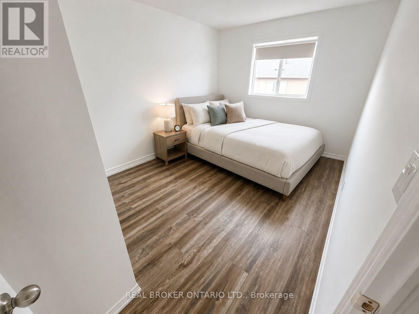142 Palacebeach Trail, Hamilton, Ontario  L8E 0C3 - Photo 8 - X13781412