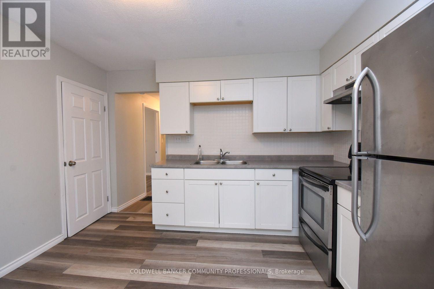 58 Wellington Street, Port Colborne, Ontario L3K 2J7 - Photo 12 - X13781454
