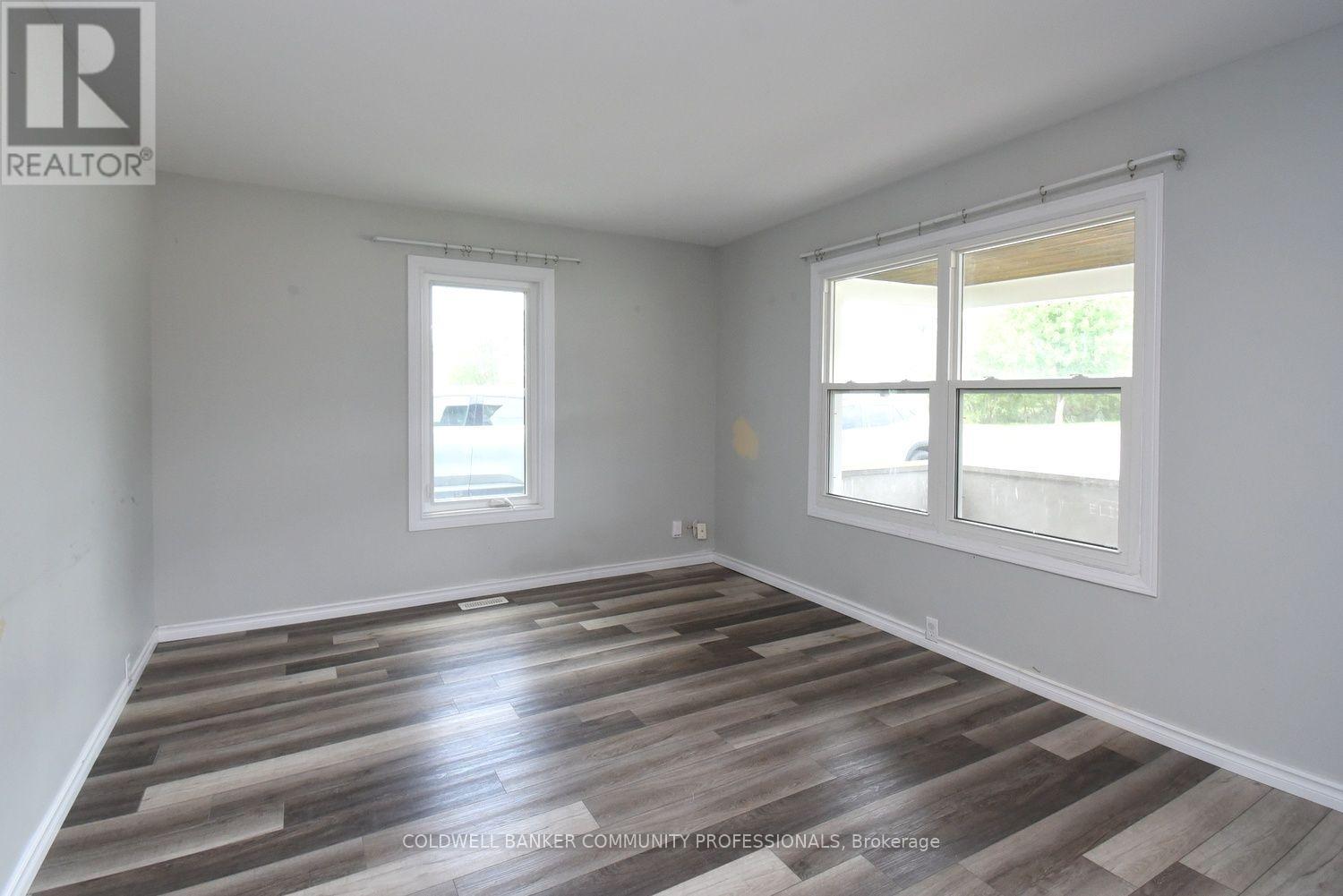 58 Wellington Street, Port Colborne, Ontario L3K 2J7 - Photo 6 - X13781454