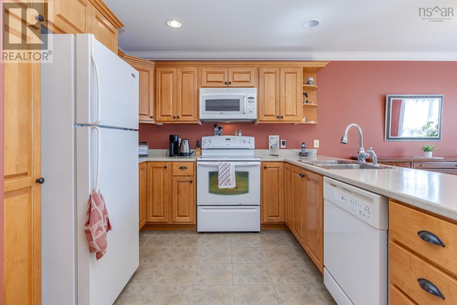 76 Outrigger Crescent, Halifax, Nova Scotia  B3M 4V8 - Photo 23 - 202623237