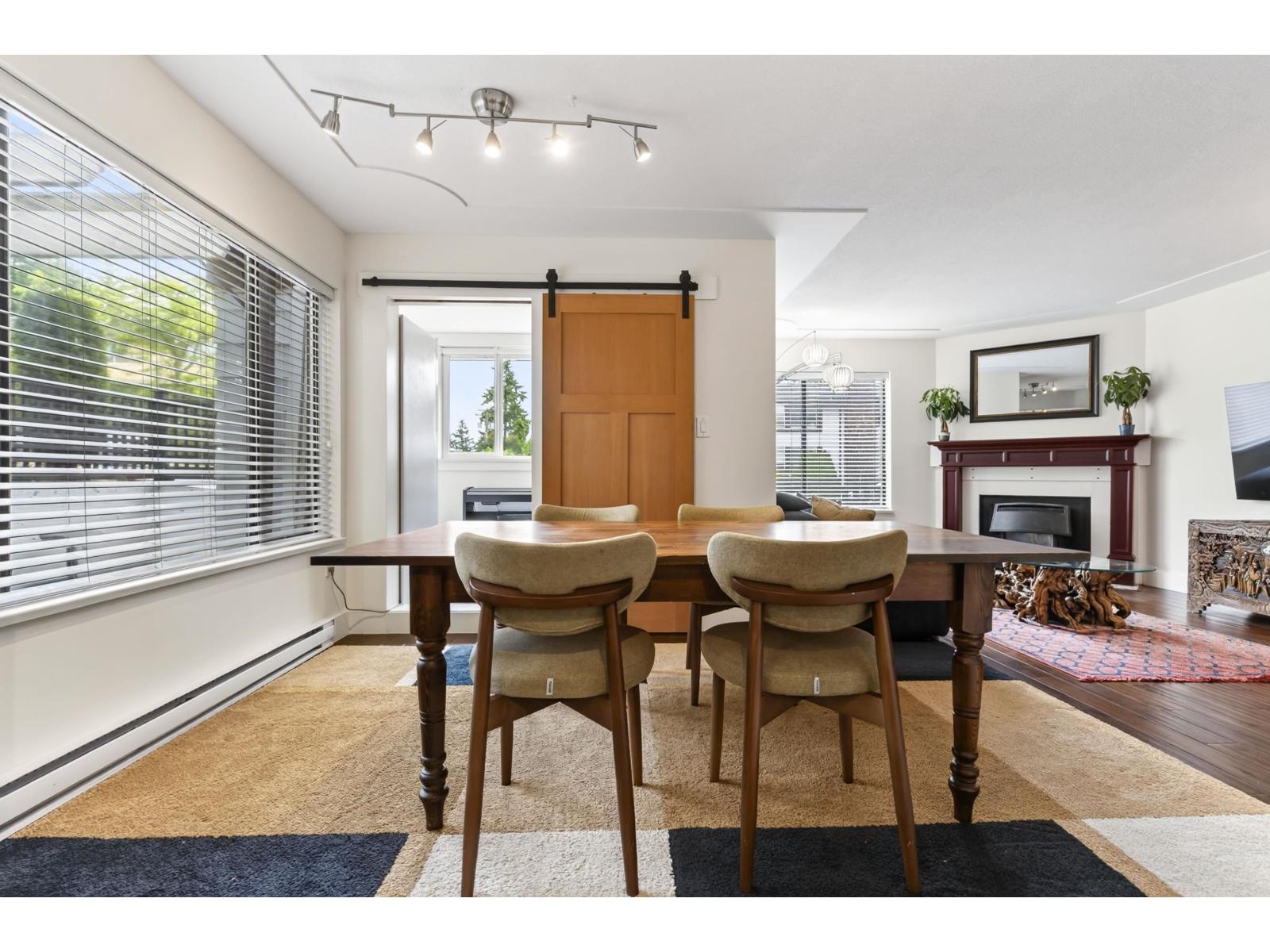 102 1424 Martin Street, White Rock, British Columbia  V4B 3W7 - Photo 6 - R3161867