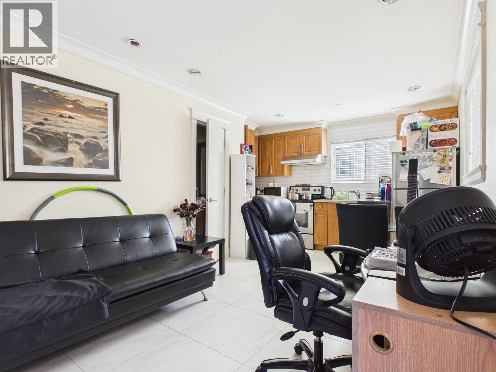 426 E 63 Avenue, Vancouver, British Columbia  V5X 2K2 - Photo 9 - R3161713