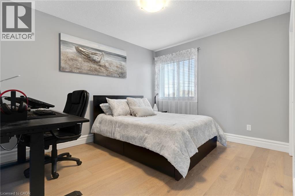 343 Steepleridge Street, Kitchener, Ontario  N2P 2X4 - Photo 10 - 40862844