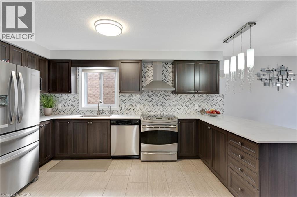 343 Steepleridge Street, Kitchener, Ontario  N2P 2X4 - Photo 5 - 40862844