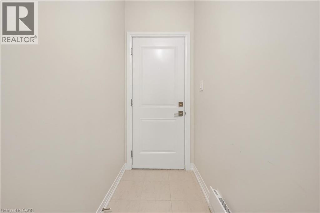 525 Erinbrook Drive Unit# C050, Kitchener, Ontario  N2E 0L4 - Photo 8 - 40862932