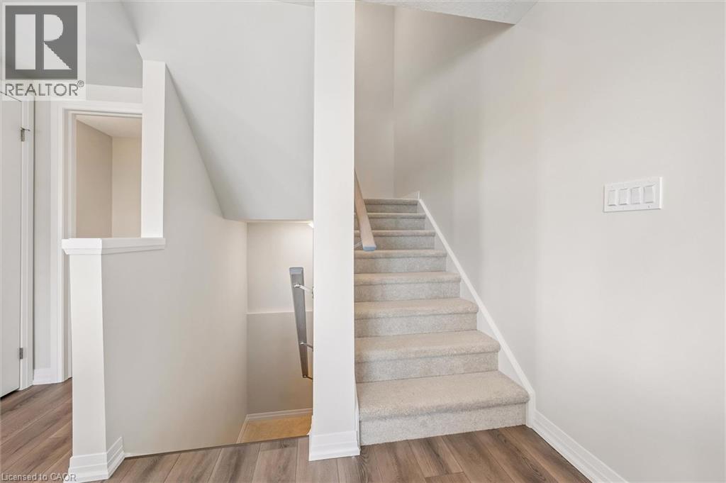 525 Erinbrook Drive Unit# C050, Kitchener, Ontario  N2E 0L4 - Photo 32 - 40862932