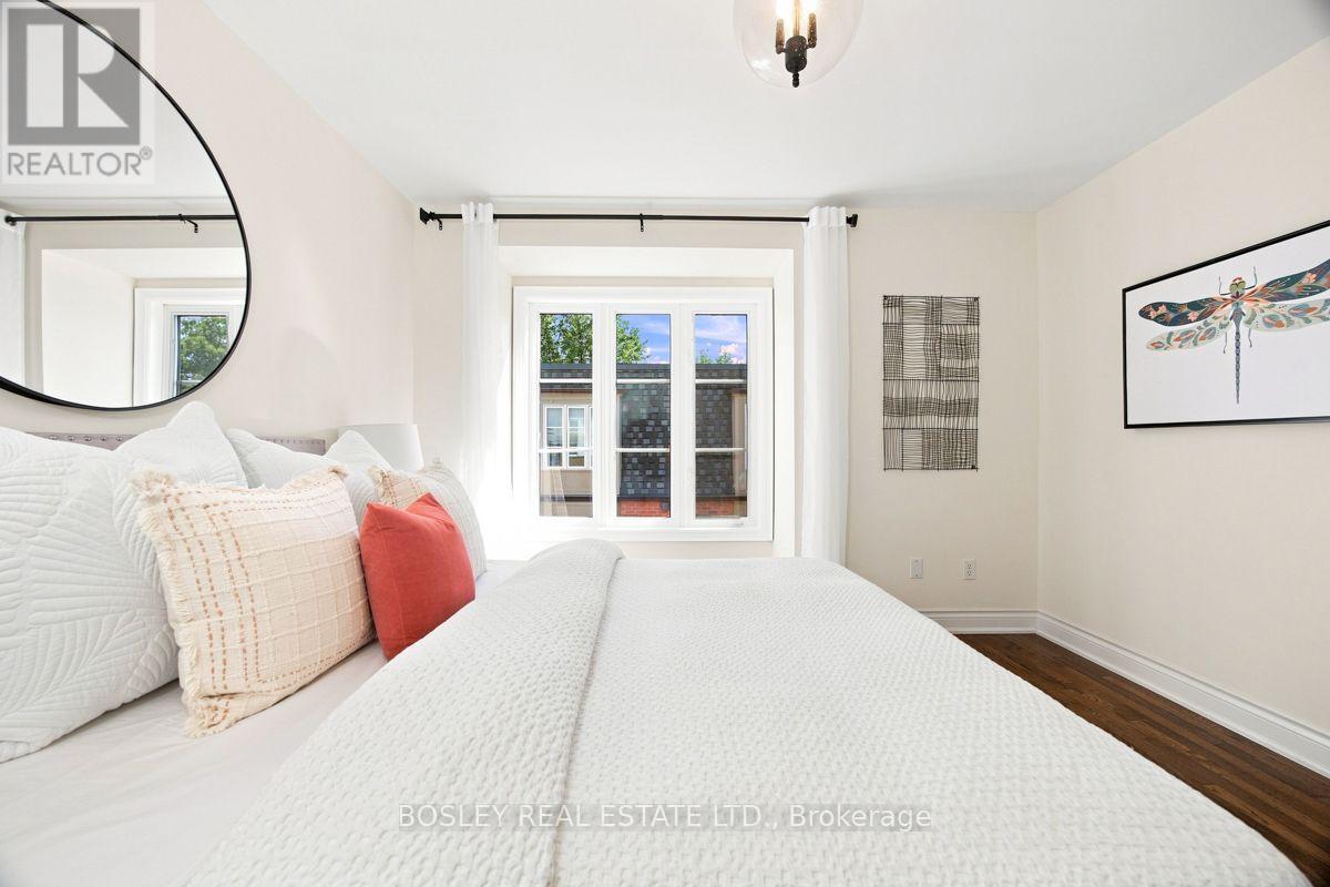 3 - 64 Old Mill Terrace, Toronto, Ontario  M8X 1A2 - Photo 29 - W13762486