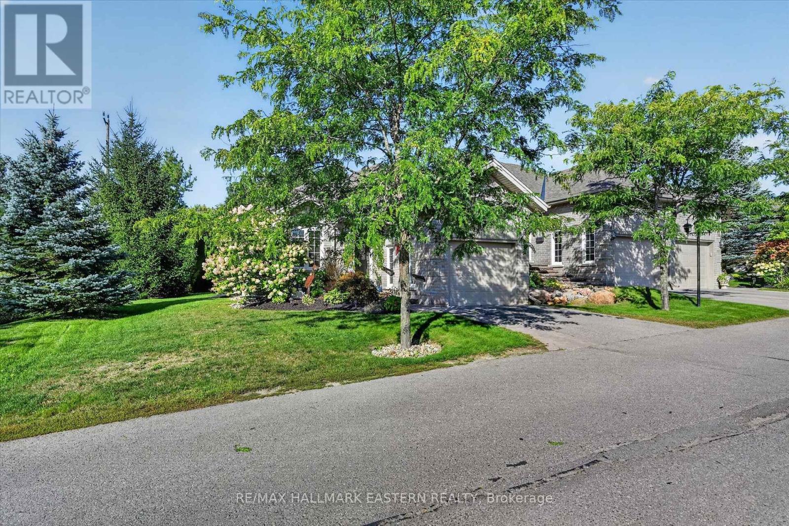 #96 - 301 Carnegie Avenue, Peterborough, Ontario  K9L 0E9 - Photo 3 - X13781626
