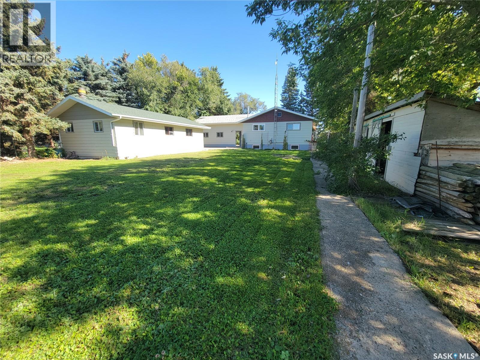 200 & 202 Saskatchewan Avenue, Tramping Lake, Saskatchewan  S0K 4H0 - Photo 32 - SK048356