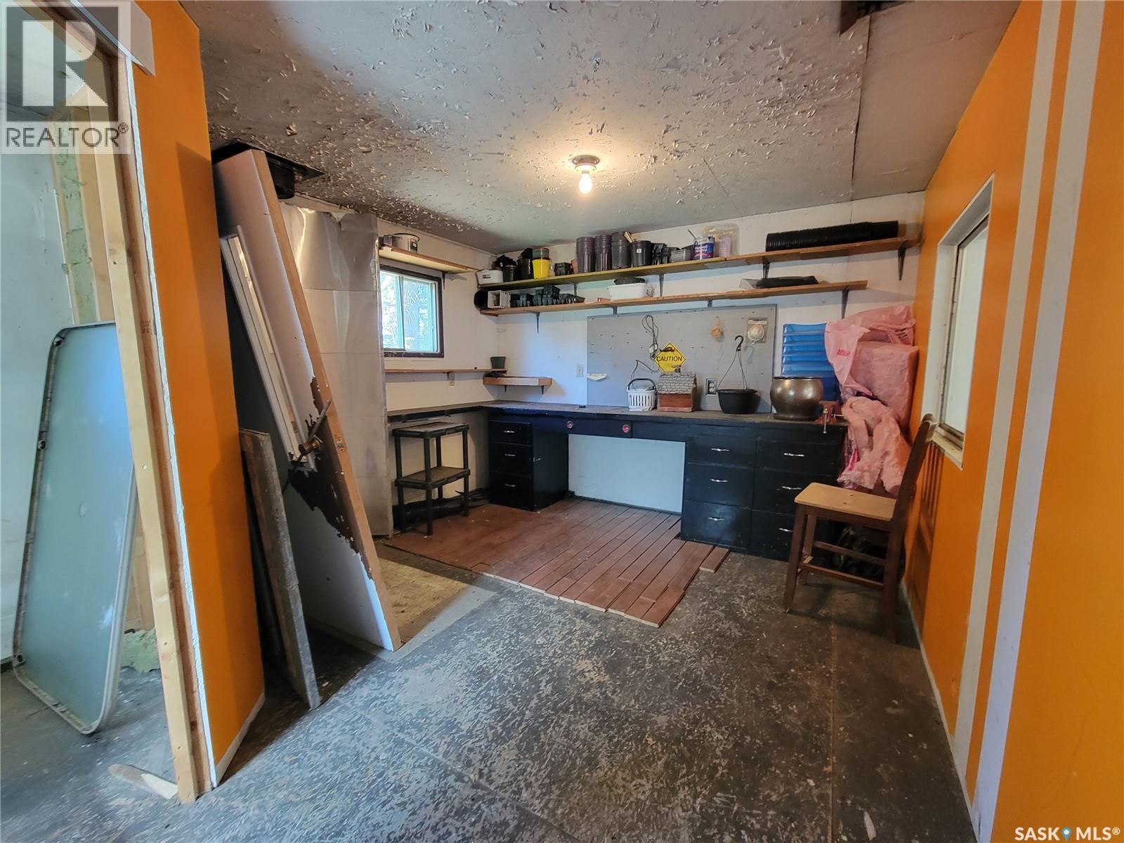 200 & 202 Saskatchewan Avenue, Tramping Lake, Saskatchewan  S0K 4H0 - Photo 36 - SK048356