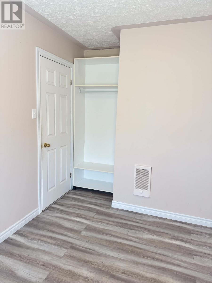 228 Main Street N, Glovertown — photo 34