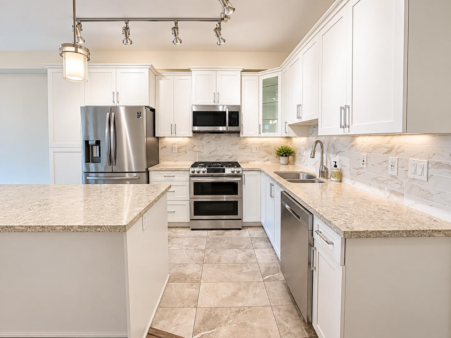 405 8561 203a Street, Langley, British Columbia  V2Y 3L7 - Photo 12 - R3161356