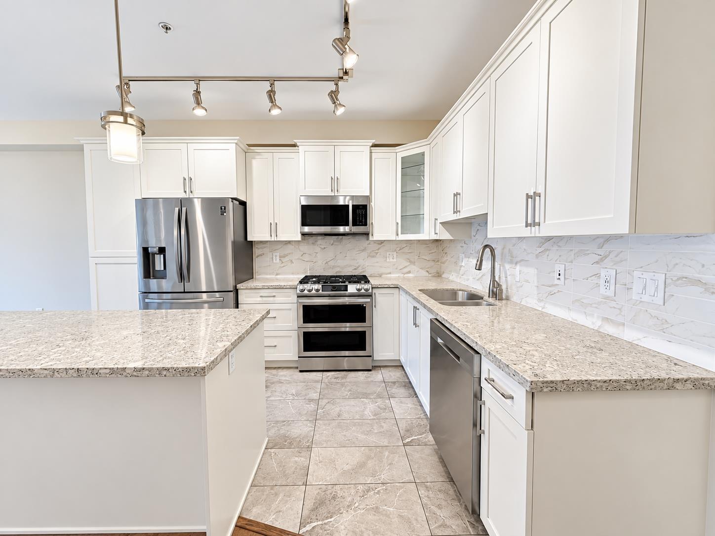 405 8561 203a Street, Langley, British Columbia  V2Y 3L7 - Photo 11 - R3161356