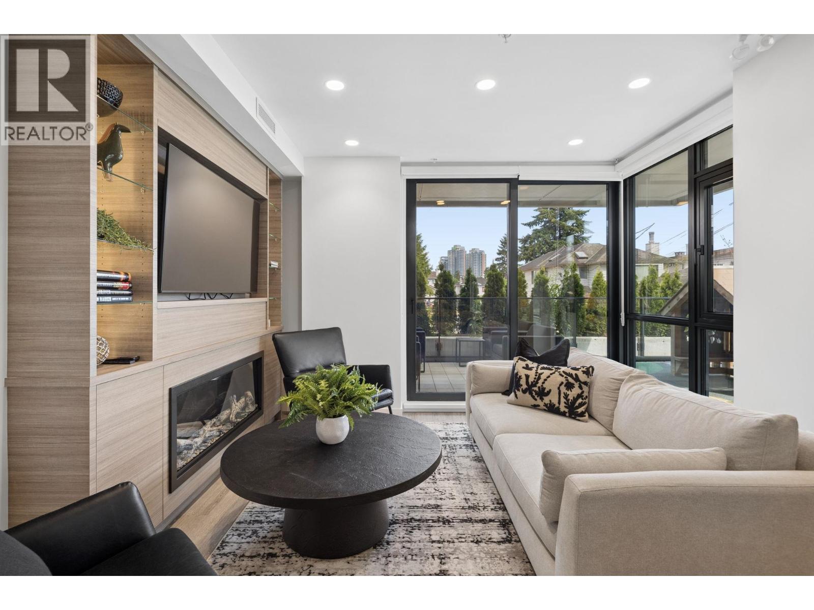 310 8398 Oak Street, Vancouver, British Columbia V6P 0L9 - Photo 12 - R3164354