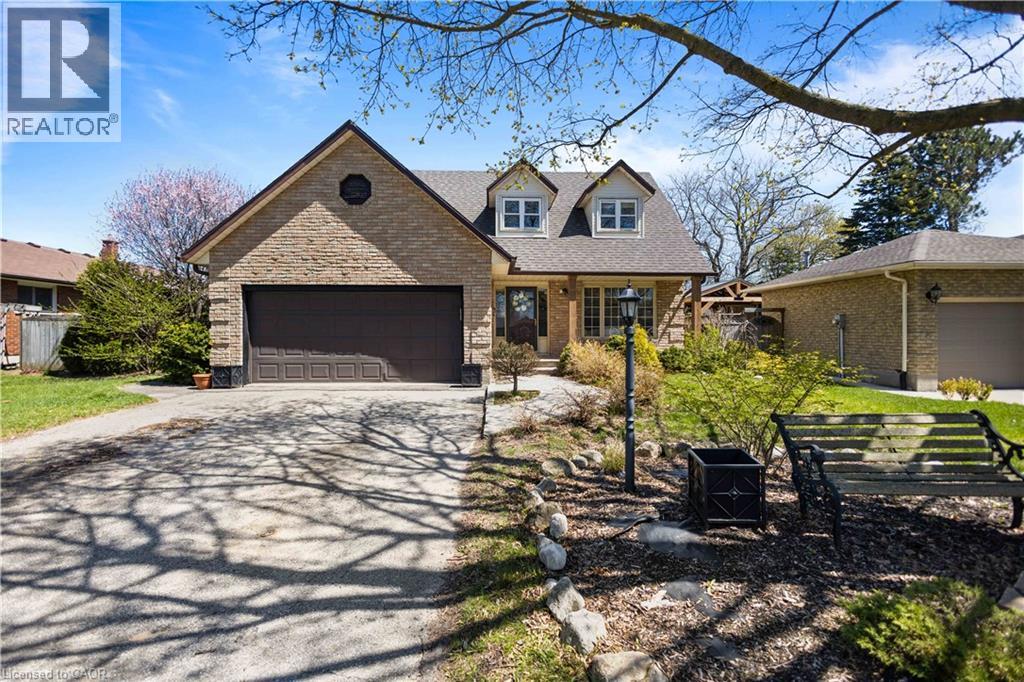 10 ATWOOD Crescent, Simcoe, Ontario