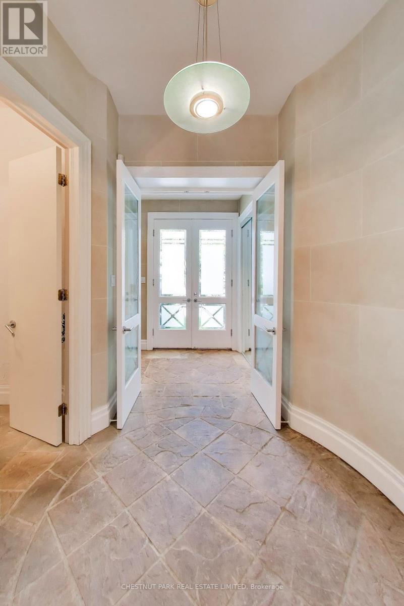 99 Bideford Avenue, Toronto, Ontario  M3H 1K5 - Photo 14 - C13781544