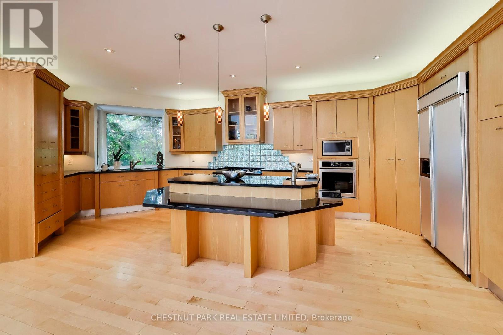 99 Bideford Avenue, Toronto, Ontario  M3H 1K5 - Photo 3 - C13781544