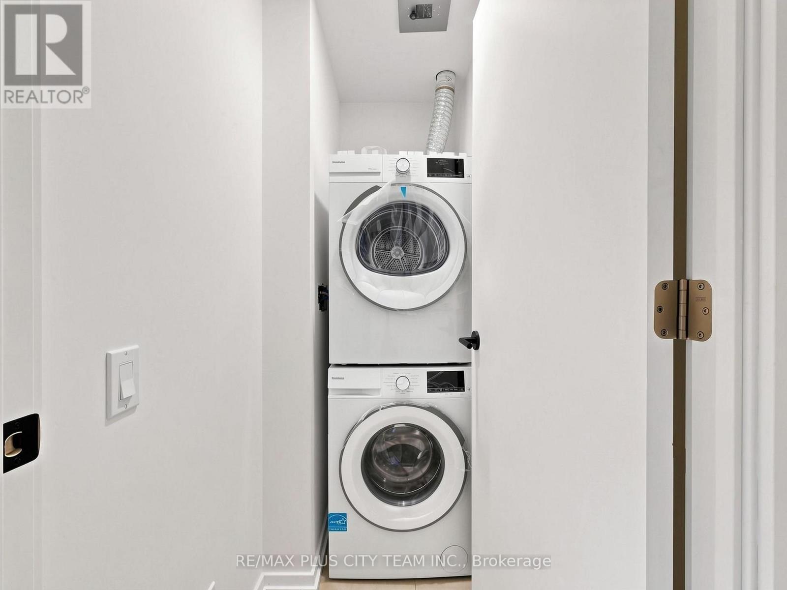 408 - 109 Erskine Avenue, Toronto, Ontario  M4P 0G6 - Photo 12 - C13781650