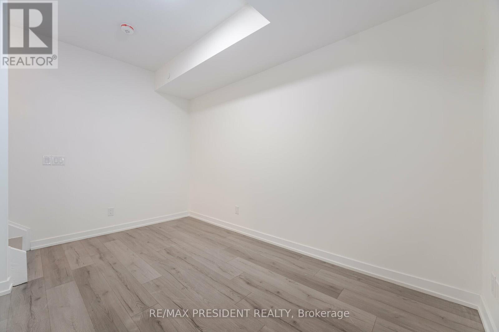 41 - 861 Sheppard Avenue W, Toronto, Ontario  M3H 0E8 - Photo 26 - C13781652