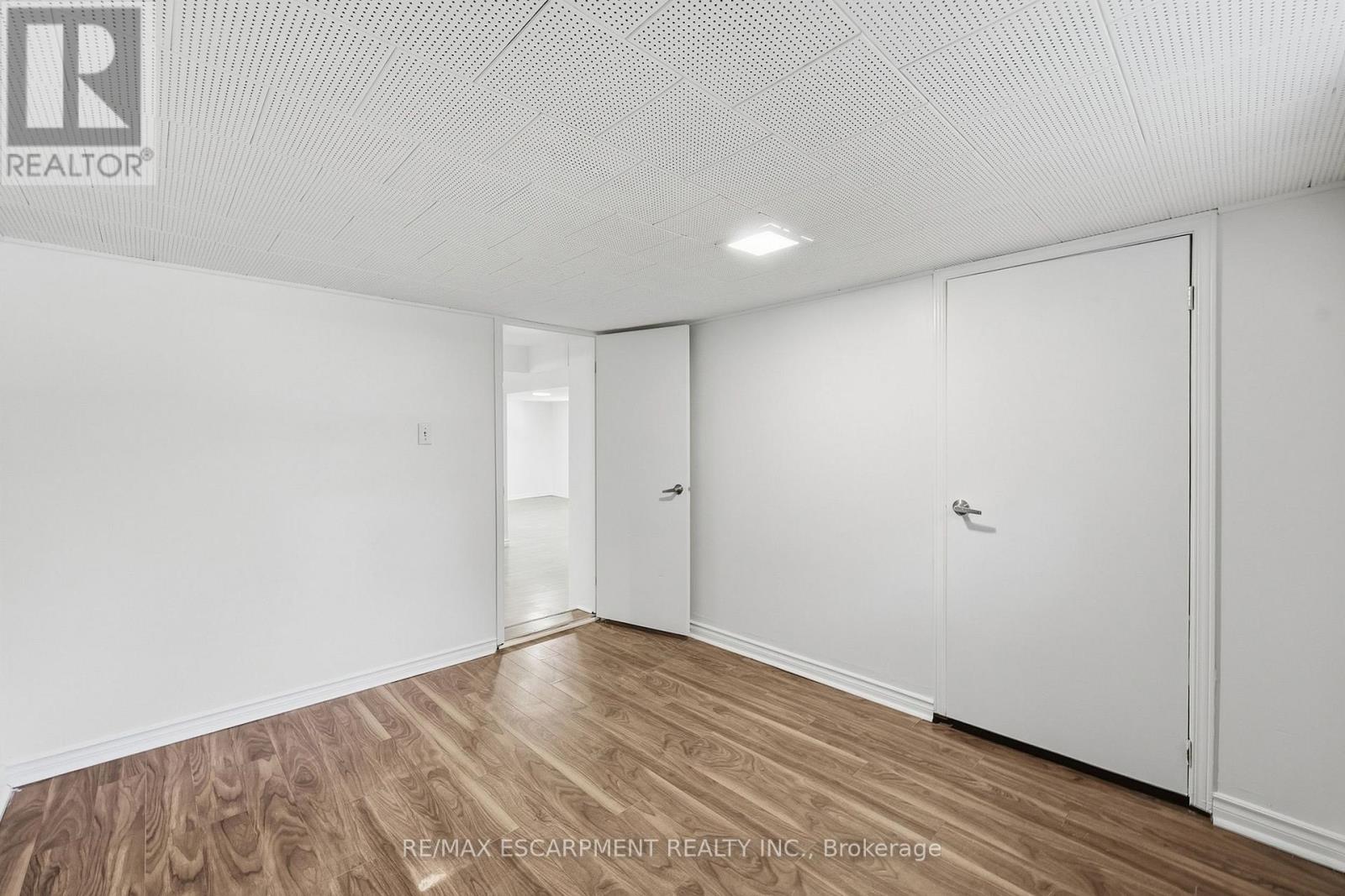 Lower - 292 Bogert Avenue, Toronto, Ontario  M2N 1L5 - Photo 12 - C13781654