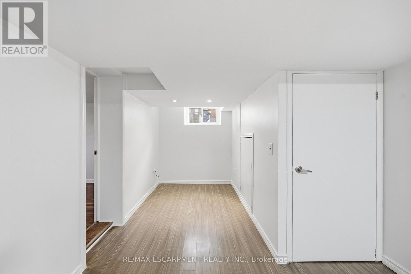 Lower - 292 Bogert Avenue, Toronto, Ontario  M2N 1L5 - Photo 13 - C13781654