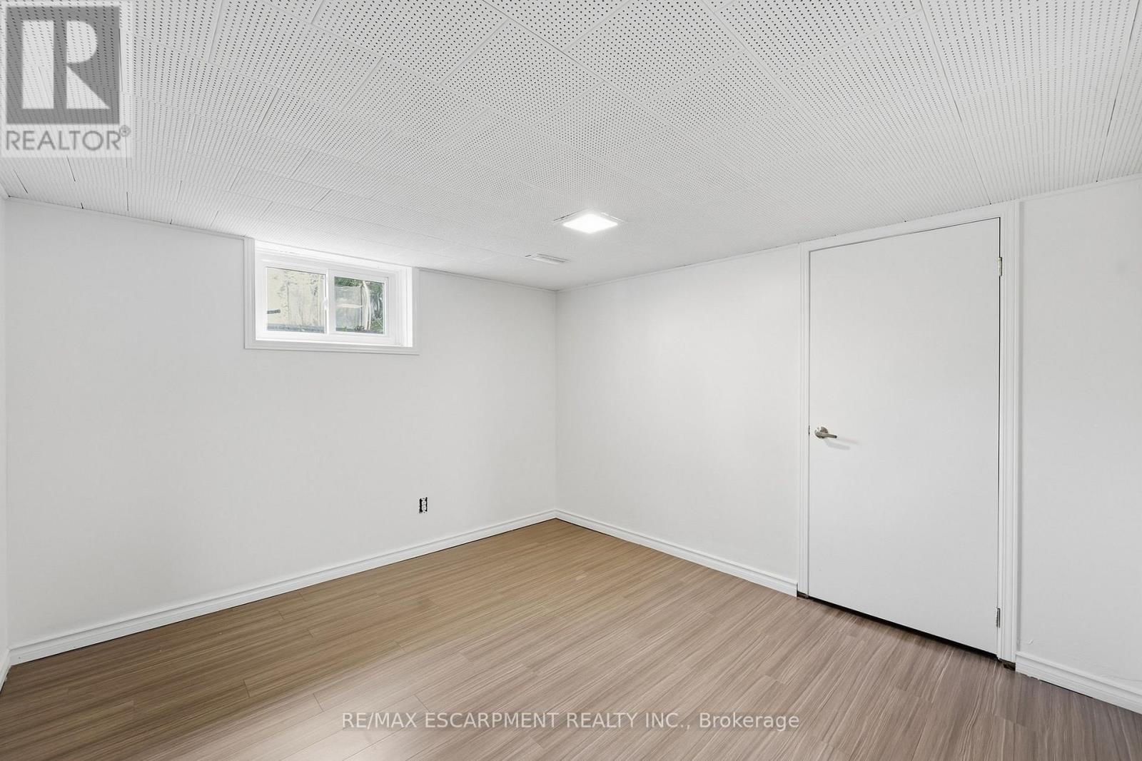 Lower - 292 Bogert Avenue, Toronto, Ontario  M2N 1L5 - Photo 15 - C13781654
