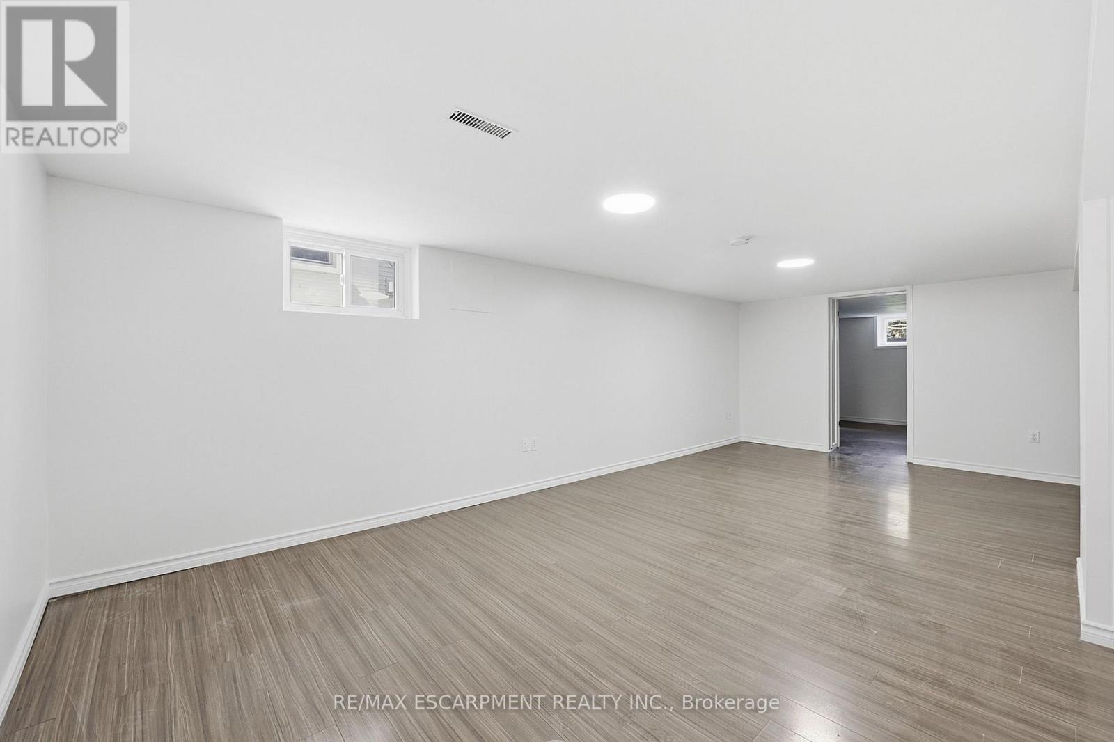 Lower - 292 Bogert Avenue, Toronto, Ontario  M2N 1L5 - Photo 17 - C13781654