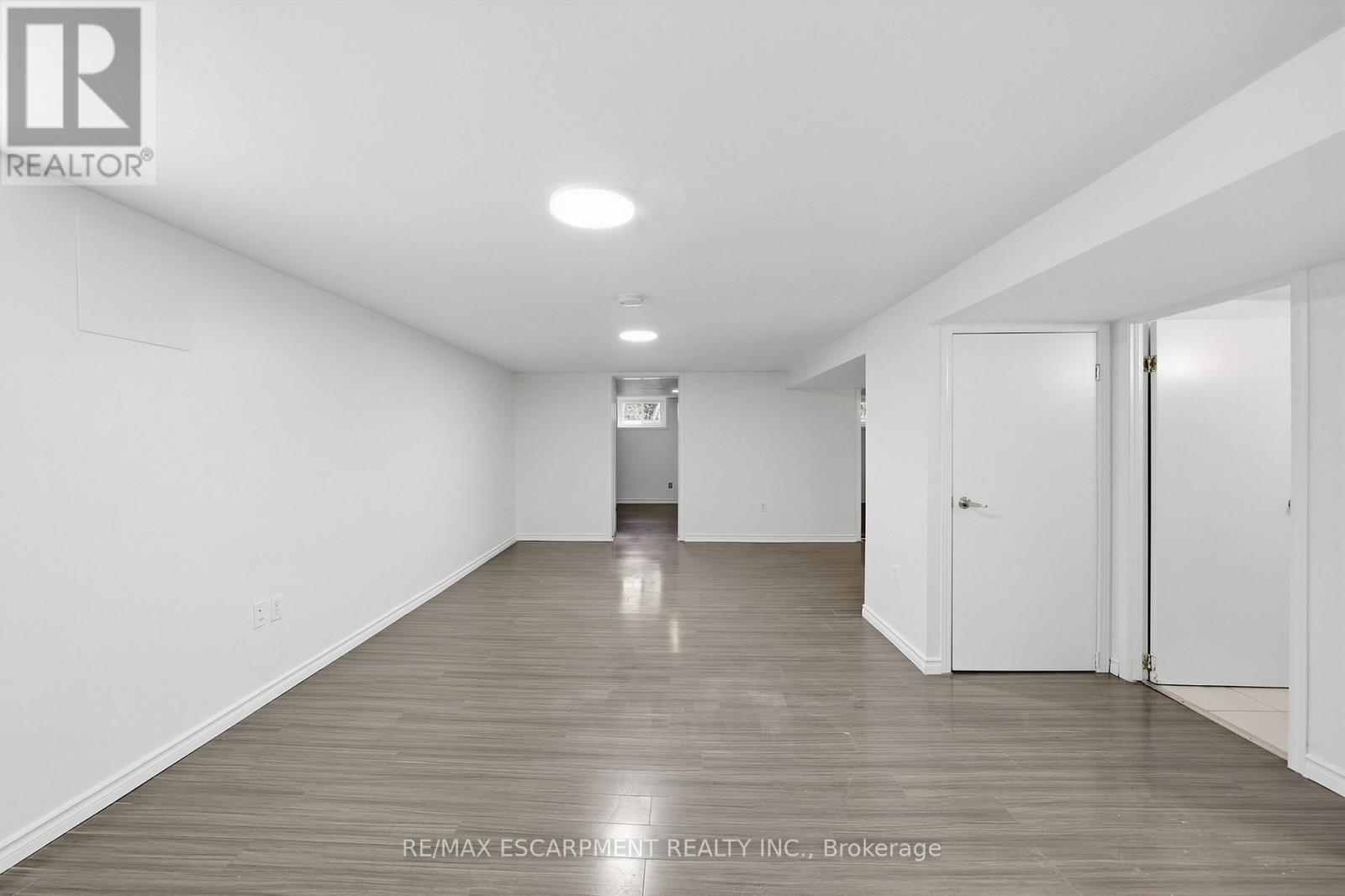 Lower - 292 Bogert Avenue, Toronto, Ontario  M2N 1L5 - Photo 4 - C13781654