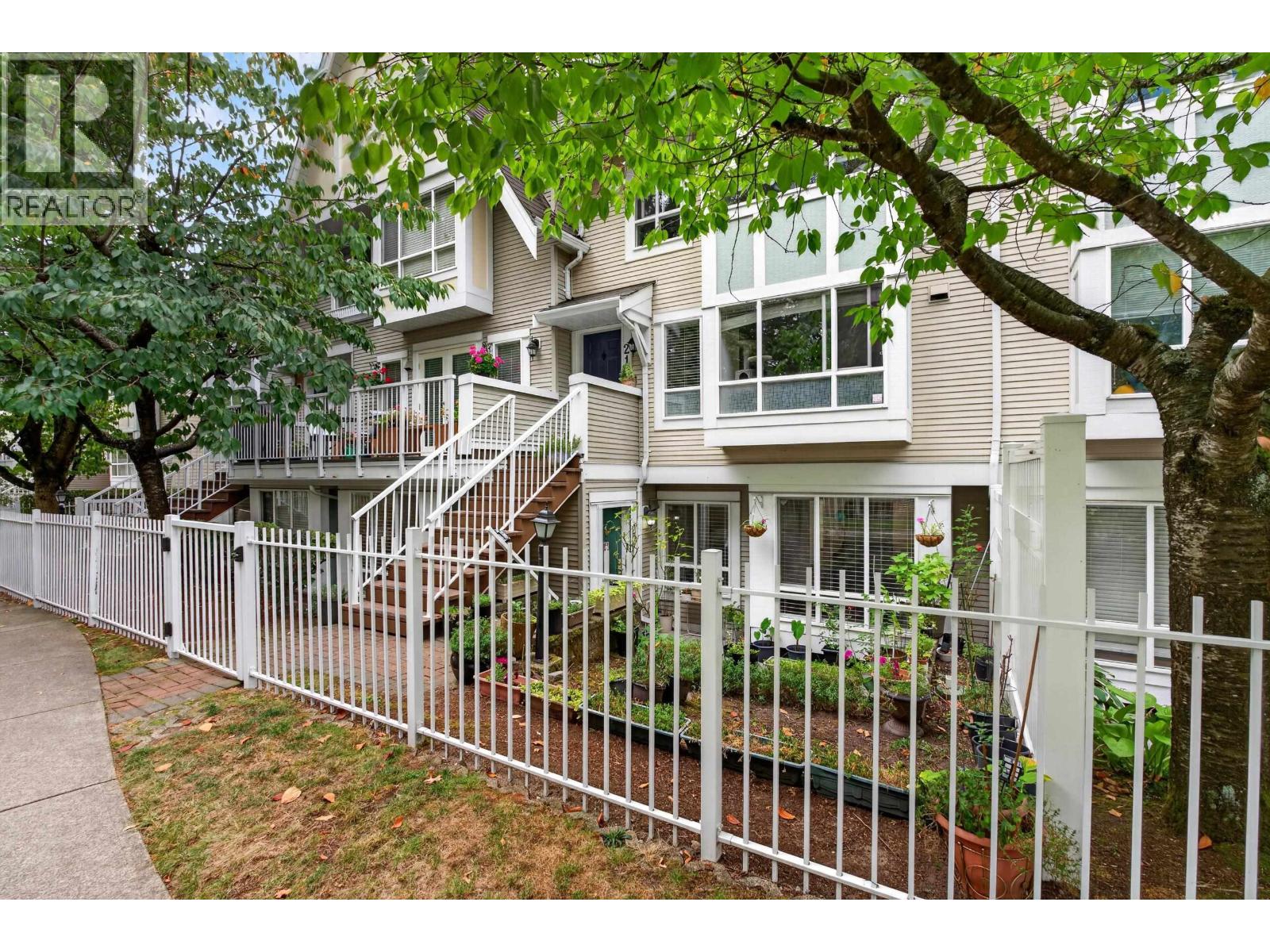 20 6588 Southoaks Crescent, Burnaby, British Columbia V5E 4K1 - Photo 32 - R3164740
