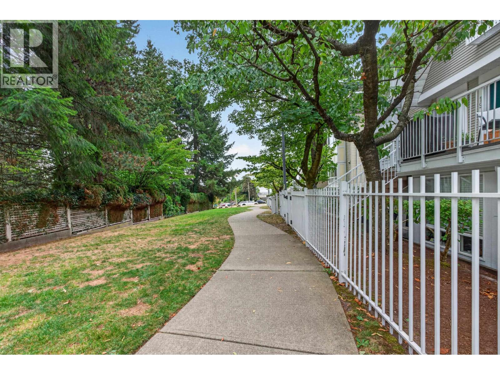 20 6588 Southoaks Crescent, Burnaby, British Columbia V5E 4K1 - Photo 33 - R3164740