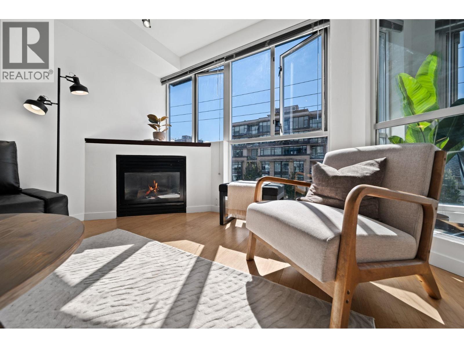 409 122 E 3rd Street, North Vancouver, British Columbia  V7L 1E6 - Photo 4 - R3164997
