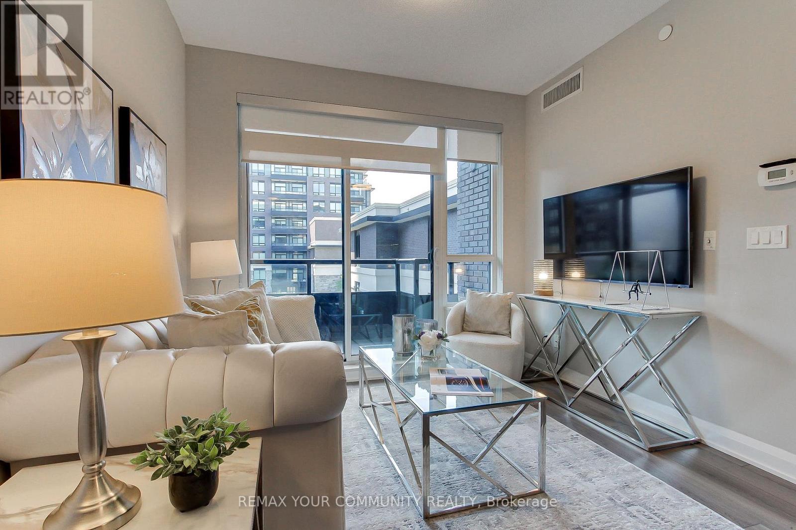 307 - 25 Water Walk Drive, Markham, Ontario  L6G 0G3 - Photo 14 - N13781592