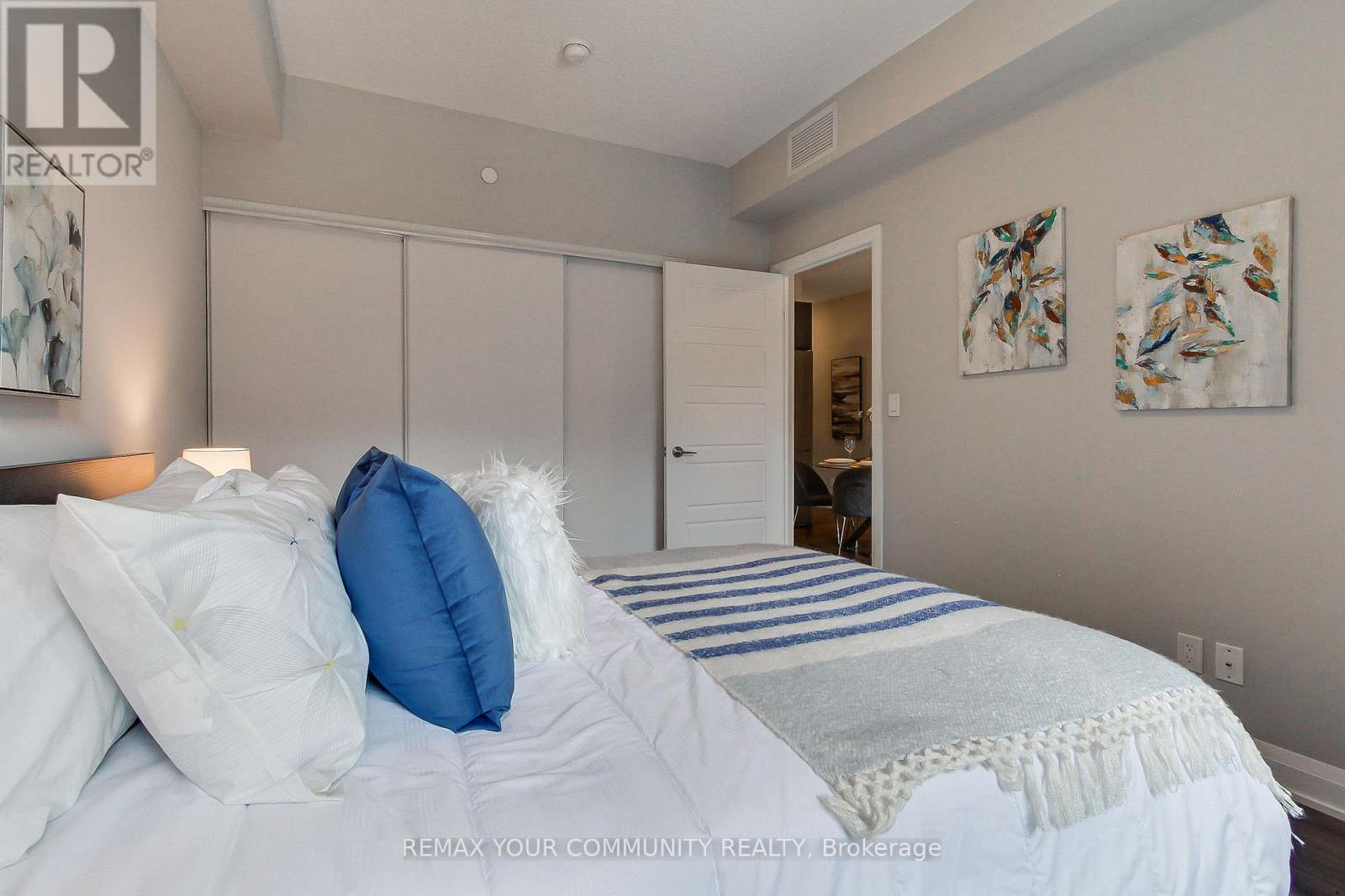 307 - 25 Water Walk Drive, Markham, Ontario  L6G 0G3 - Photo 20 - N13781592