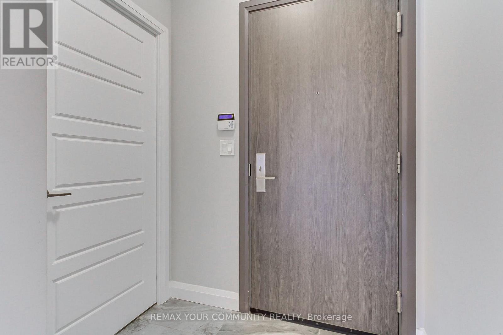 307 - 25 Water Walk Drive, Markham, Ontario  L6G 0G3 - Photo 6 - N13781592