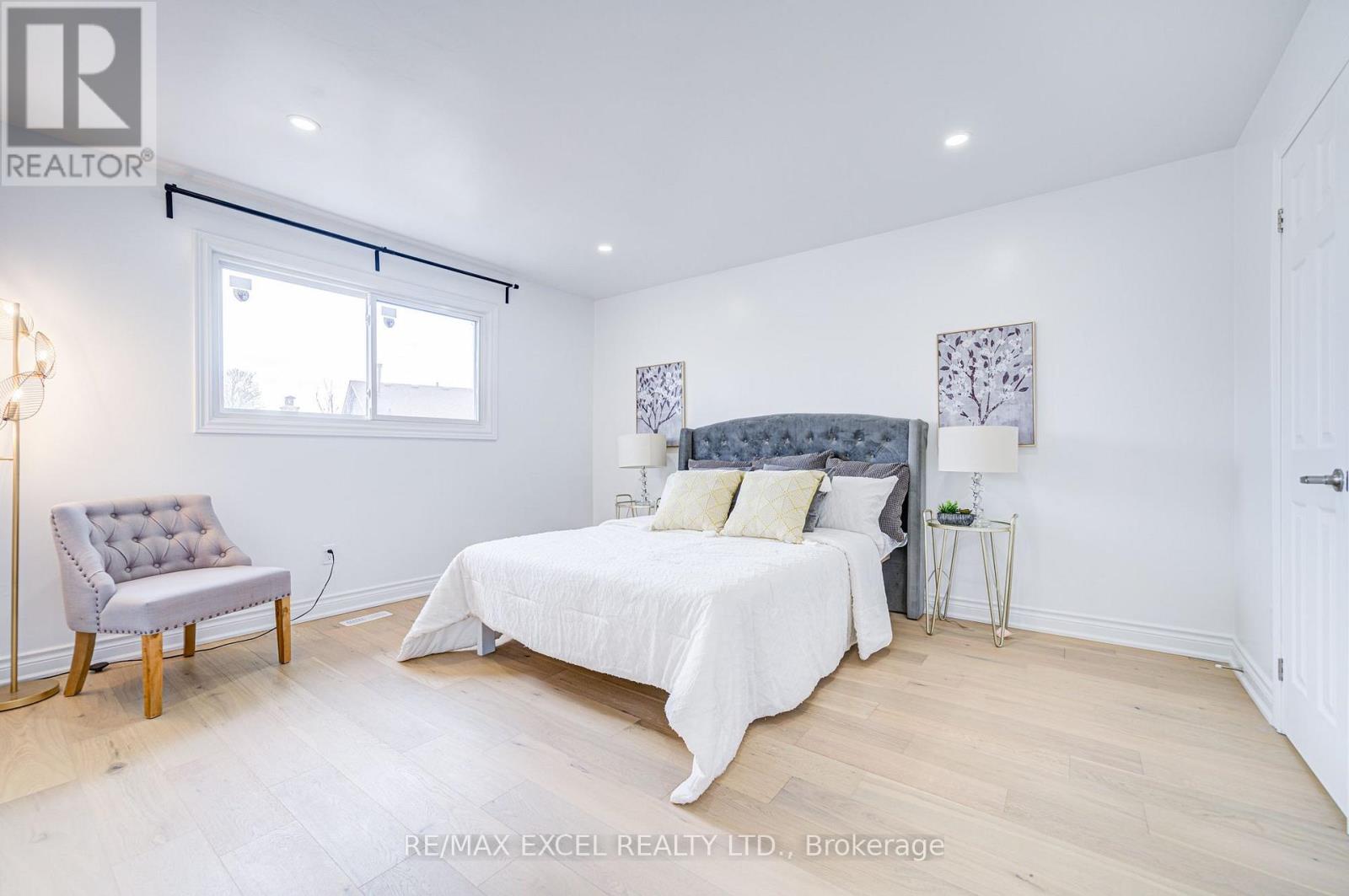 8 Simsbury Court, Markham (Milliken Mills West), Ontario  L3R 3G7 - Photo 19 - N13781606
