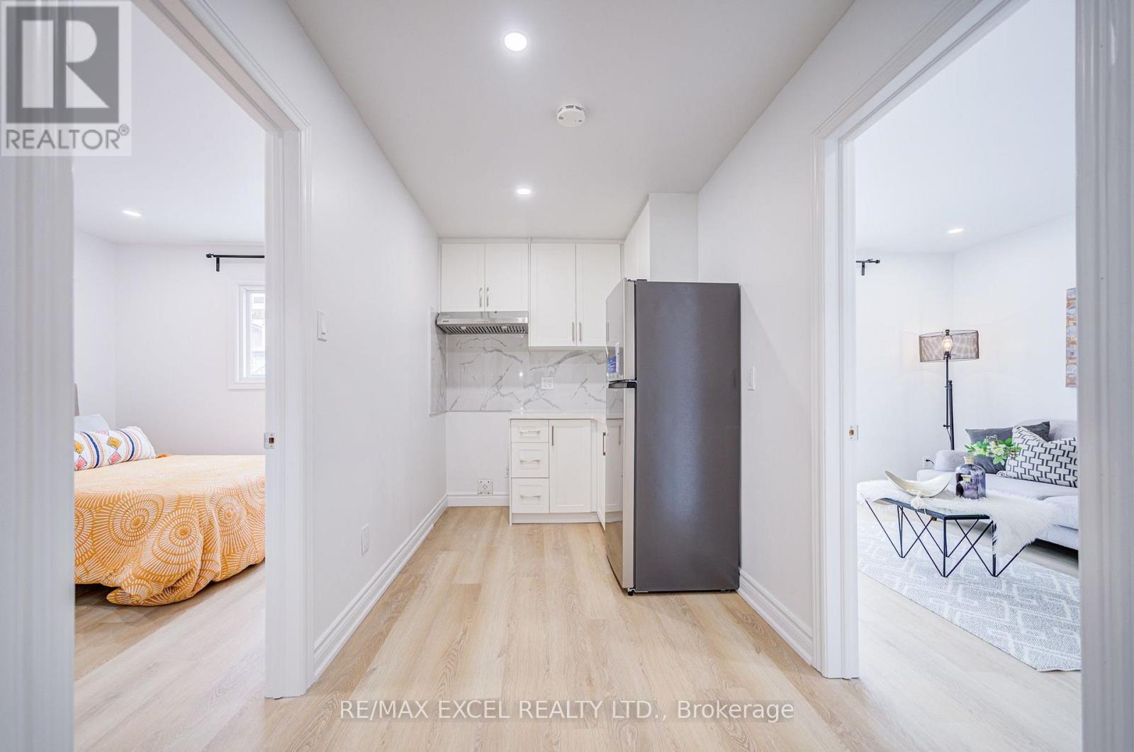 8 Simsbury Court, Markham (Milliken Mills West), Ontario  L3R 3G7 - Photo 27 - N13781606