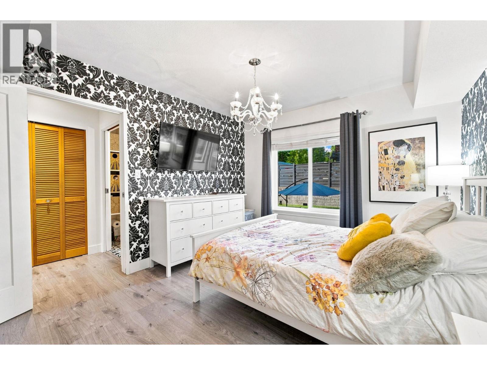 300 E 25th Street, North Vancouver, British Columbia  V7N 1A3 - Photo 26 - R3164981