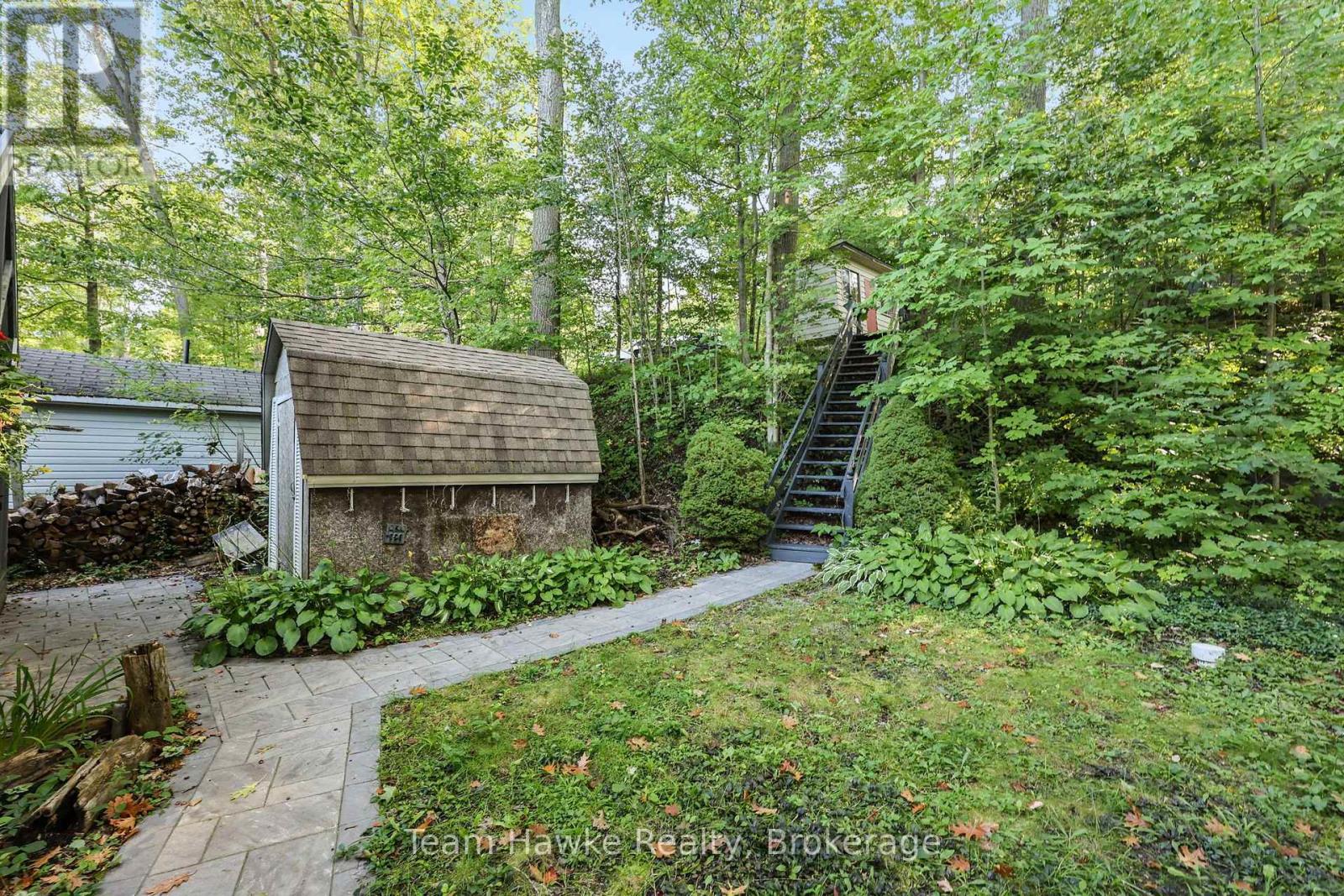 8 Farlain Lake Road E, Tiny, Ontario  L9M 0B5 - Photo 3 - S13781666