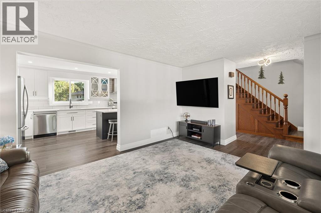 60 Cherrytree Court, Kitchener, Ontario N2N 1L9 - Photo 10 - 40863072