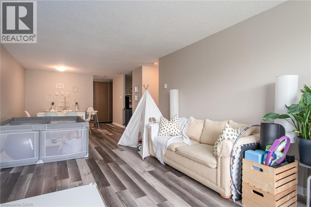 35 Green Valley Drive Unit# 914, Kitchener, Ontario  N2P 2A5 - Photo 10 - 40862977