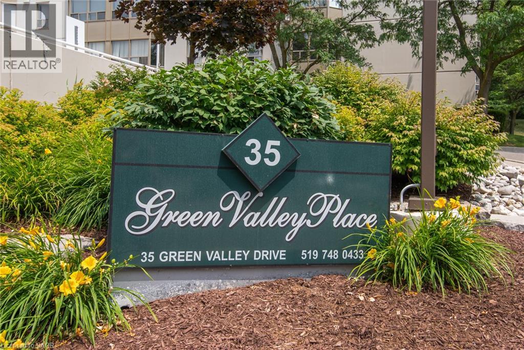 35 Green Valley Drive Unit# 914, Kitchener, Ontario  N2P 2A5 - Photo 4 - 40862977