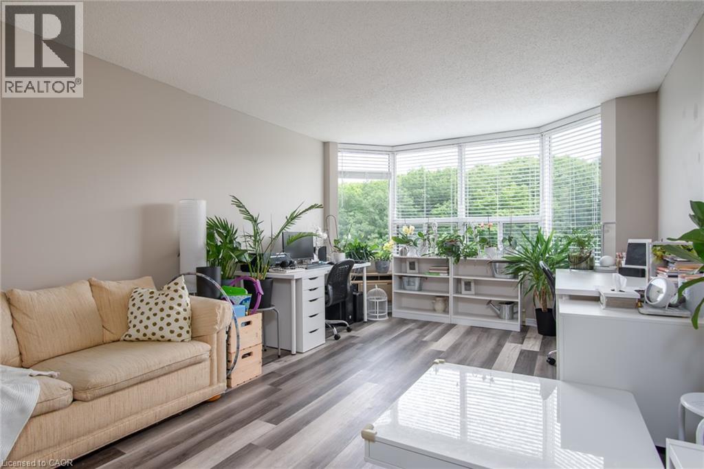 35 Green Valley Drive Unit# 914, Kitchener, Ontario  N2P 2A5 - Photo 7 - 40862977