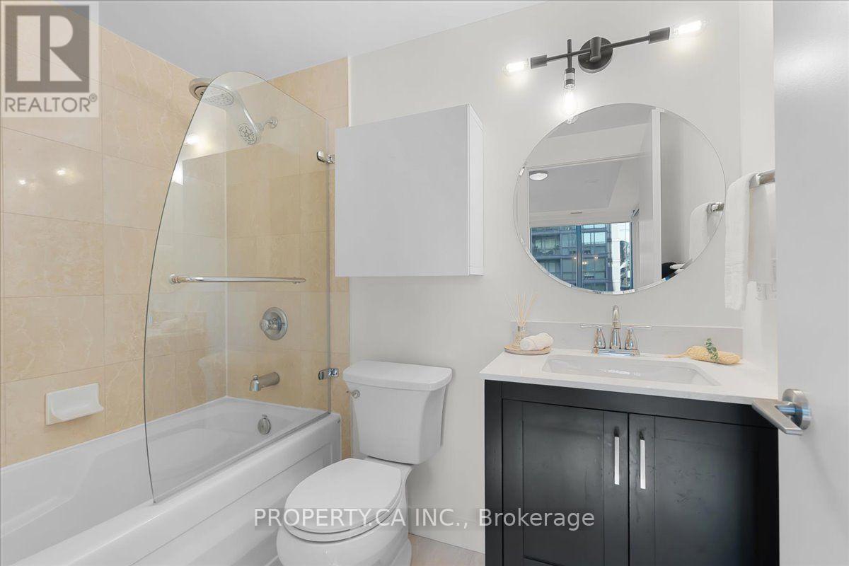 1204 - 438 King Street W, Toronto, Ontario  M5V 3T9 - Photo 11 - C13779160